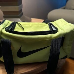 Nike lunchbox mini duffel bag